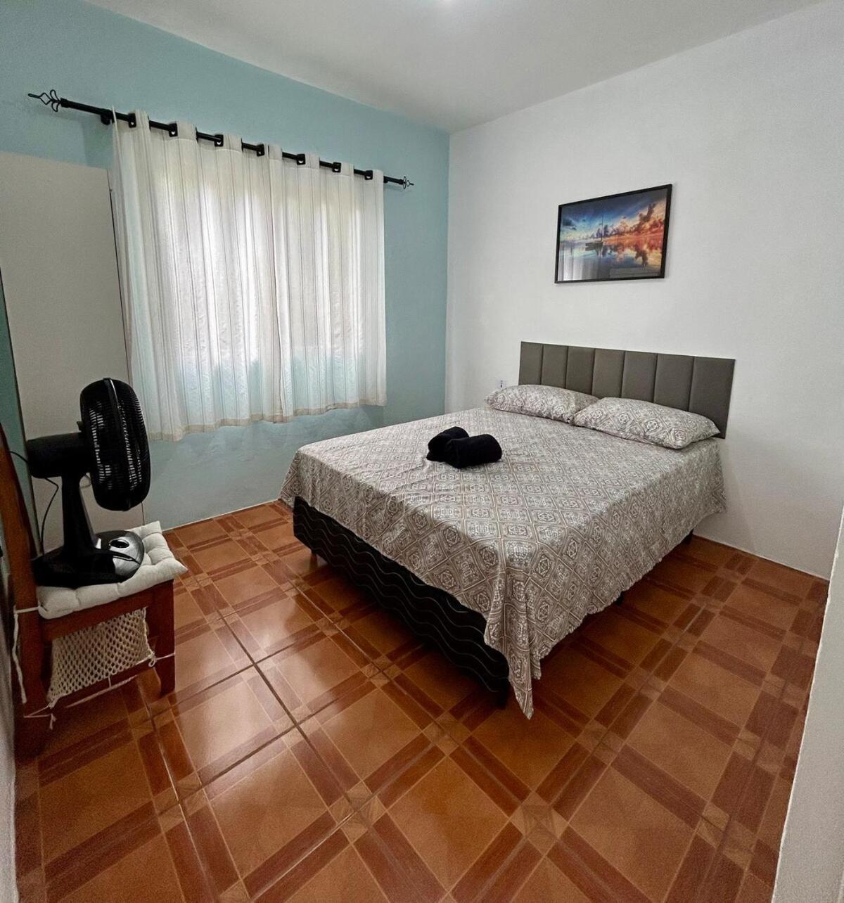 Casa Espacosa Com Bela Vista O Mar *